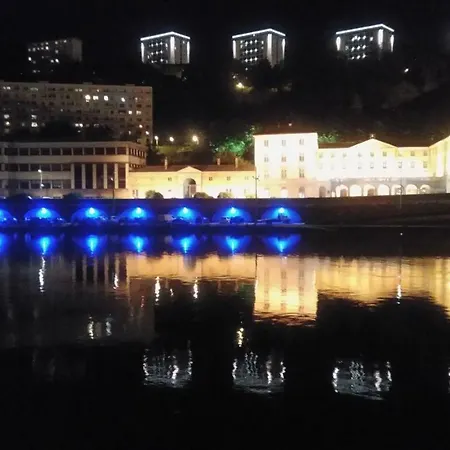 Apartment T3 55m2 & Garage, Proche Saone, Et 5 Min Vieux Via Metro D *